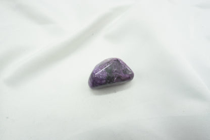 PIERRE ROULEE CHAROITE (11 grammes)
