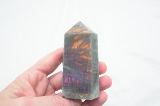 POINTE LABRADORITE (174 grammes)
