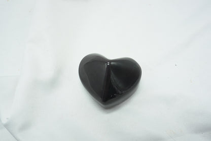 COEUR OBSIDIENNE ARC EN CIEL (91 grammes)