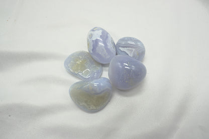 PIERRE ROULEE CALCEDOINE BLEUE