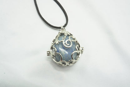 CAGE PENDENTIF EN METAL