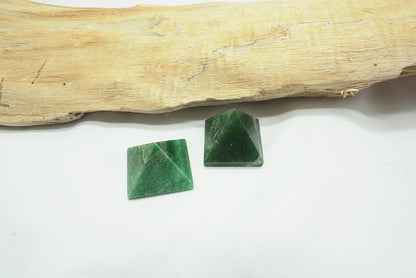 PYRAMIDE FUSCHITE