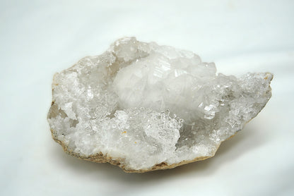 DEMIE GEODE CRISTAL DE ROCHE 7.5CM