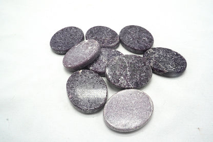 GALET PLAT LEPIDOLITE