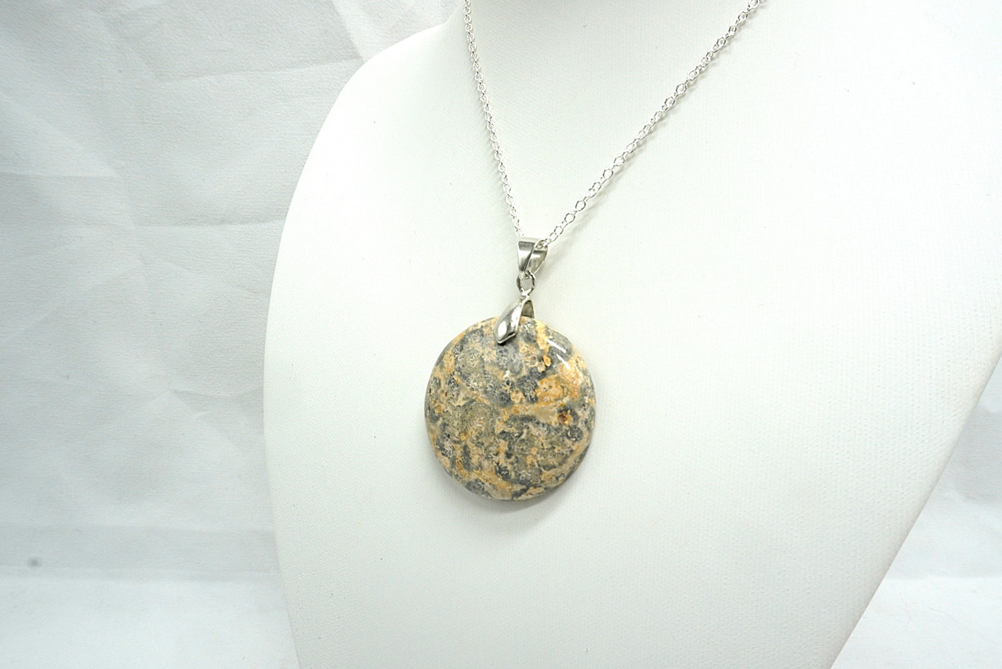 PENDENTIF JASPE LEOPARD (ref 2)