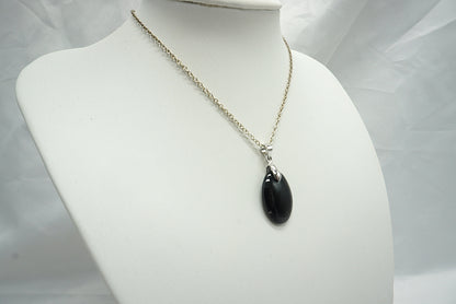 PENDENTIF SPINELLE NOIR