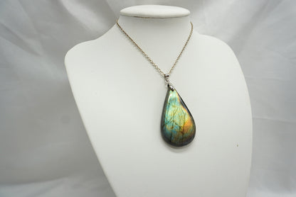 PENDENTIF LABRADORITE (ref 11)