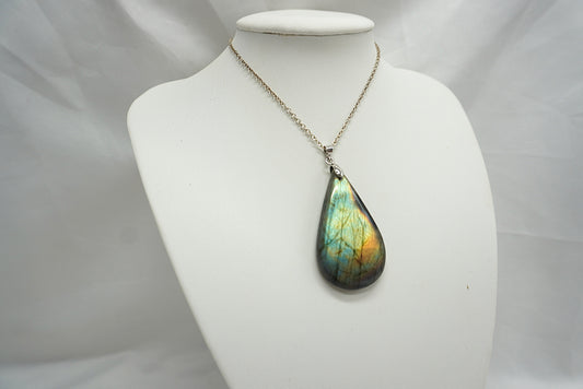 PENDENTIF LABRADORITE (ref 11)