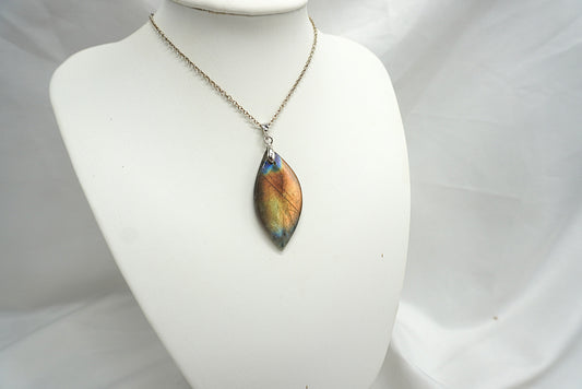 PENDENTIF LABRADORITE (ref 12)