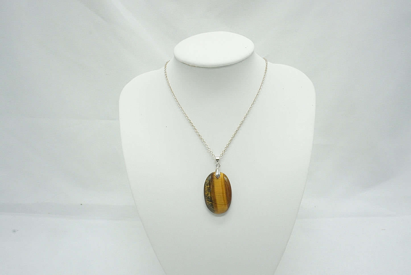 PENDENTIF OEIL DE TIGRE (Ref 1)