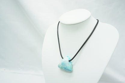 PENDENTIF PIERRE PERCEE LARIMAR