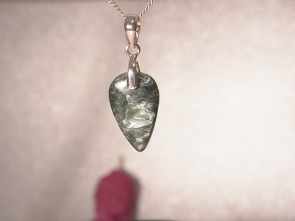 PENDENTIF SERAPHINITE