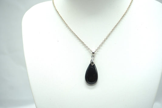 PENDENTIF SPINELLE NOIR