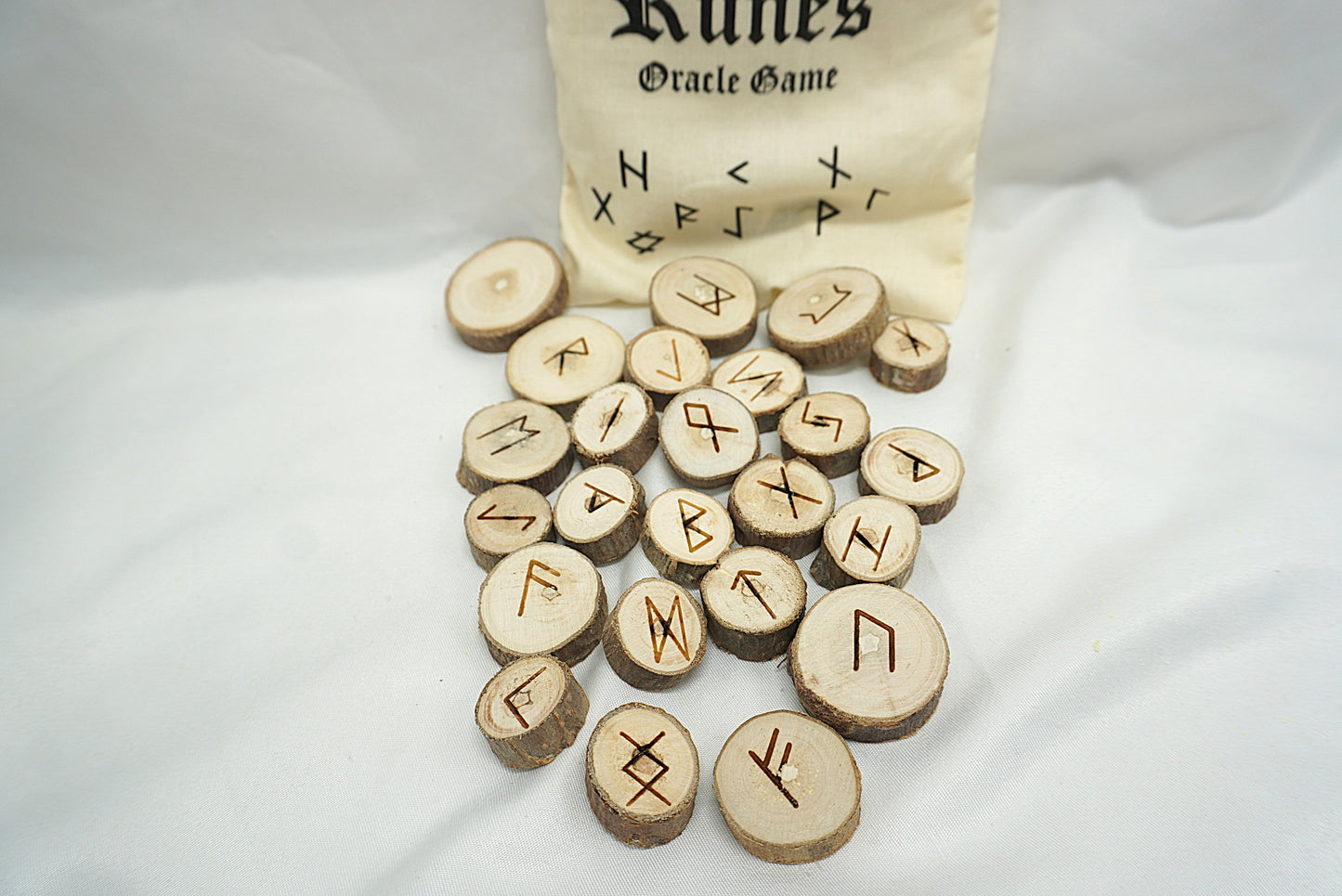 RUNES BOIS DE PEUPLIER