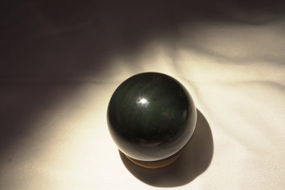 SPHERE OBSIDIENNE ARC EN CIEL (72 grammes)
