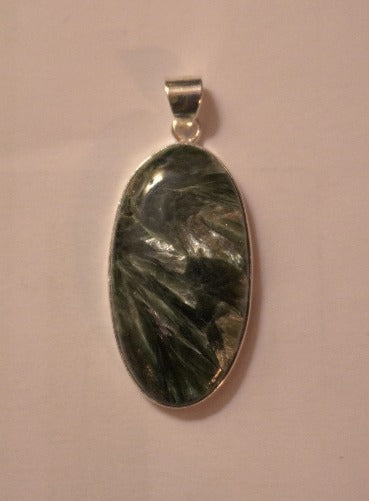 PENDENTIF SERAPHINITE SERTI ARGENT (11 grammes)