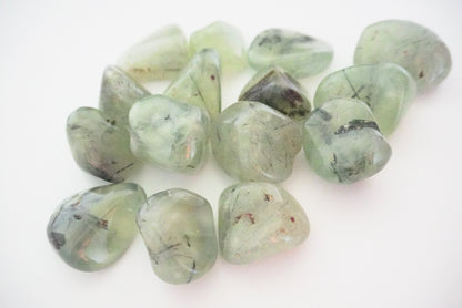 PIERRE ROULEE PREHNITE