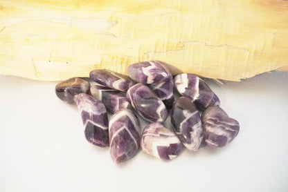 PIERRE ROULEE AMETHYSTE CHEVRON OU RUBANEE
