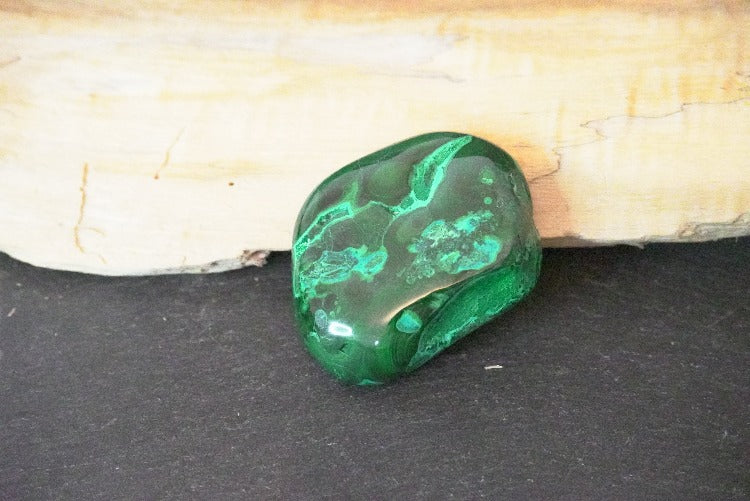 FORME LIBRE MALACHITE VEINÉE CHRYSOCOLLE