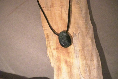 PENDENTIF JASPE KAMBABA PIERRE PERCEE