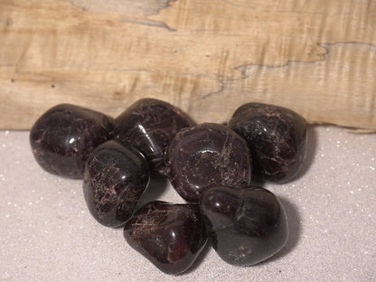 PIERRE ROULEE GRENAT ALMANDIN