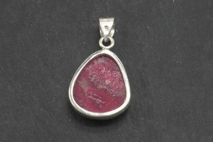 PENDENTIF THULITE SERTI ARGENT ( 5 grammes)